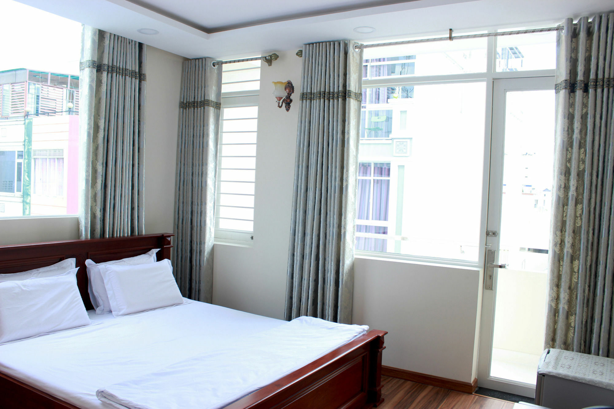 Sunny Guest House Ho Chi Minh-stad Buitenkant foto